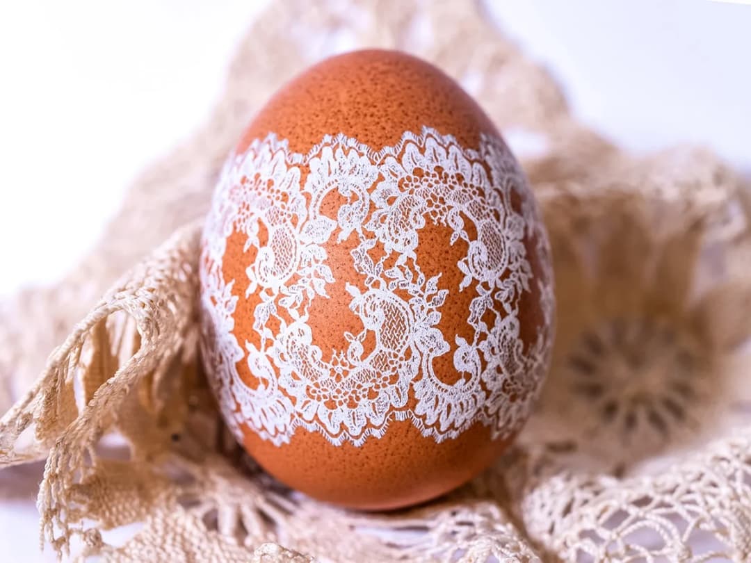 Vintage Lace Easter Egg