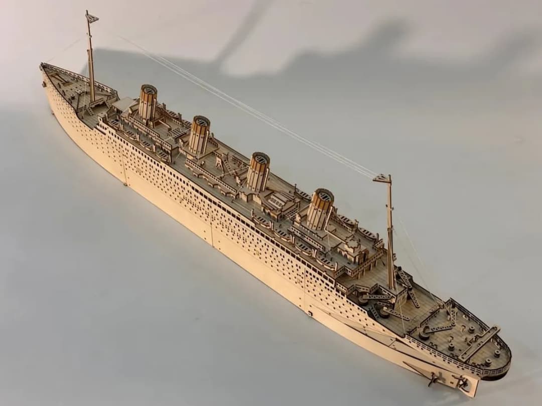 Titanic Laser-Cut Model — Build the Legend, Piece by Piece Titanic Laser-Cut Model — Build the Legend, Piece by Piece