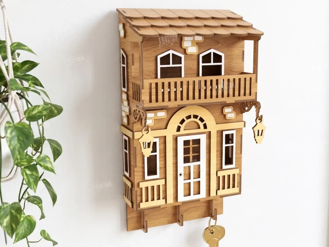 Wall Mounted House Shaped Key Holder